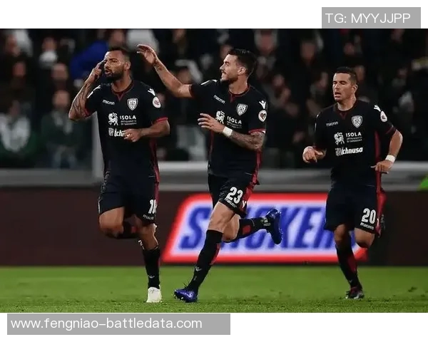 足总杯精彩对决里昂与AC米兰战成平局神扑瞬间成比赛转折点